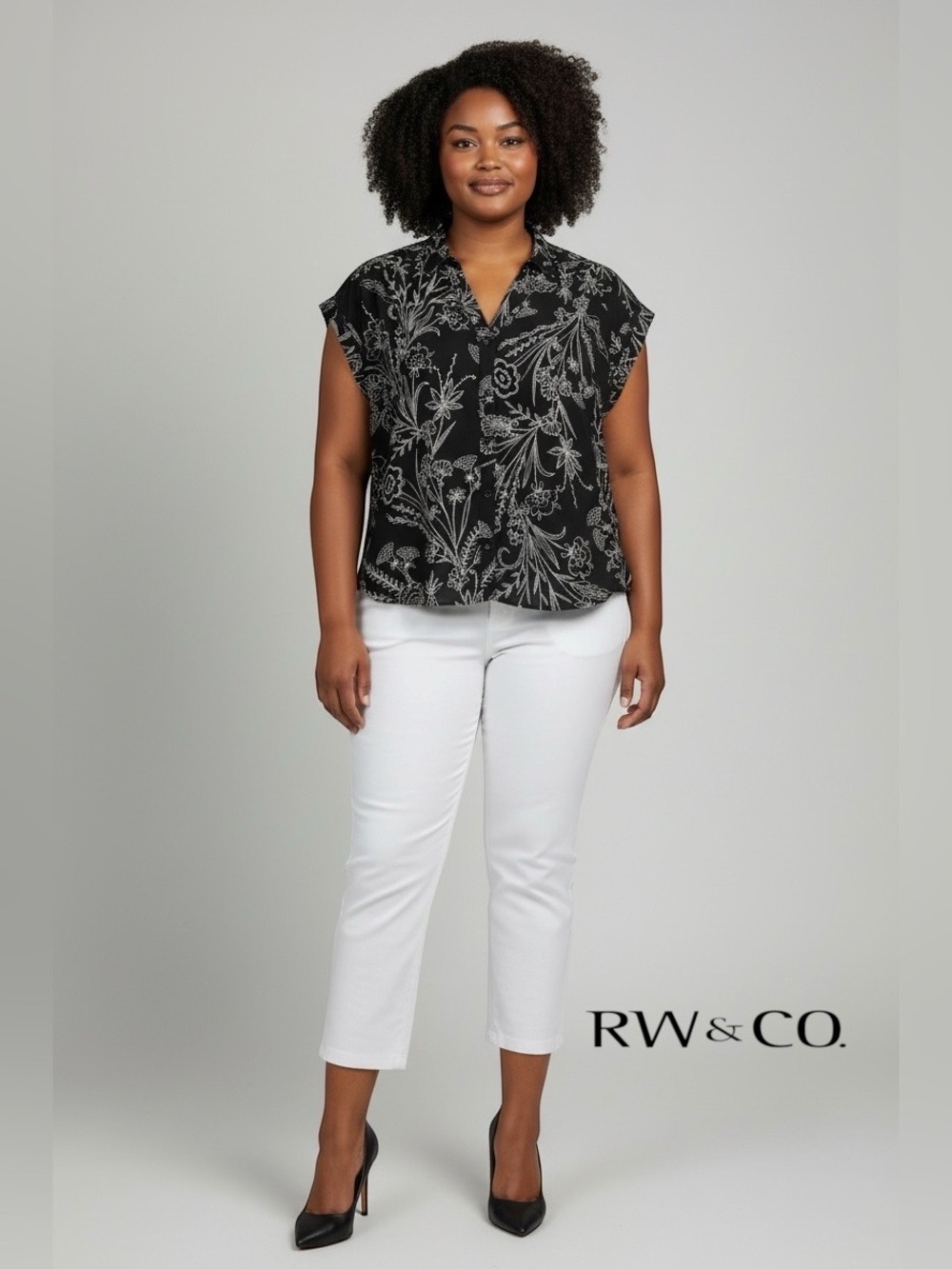 RW&CO, Plus Size XXL, Black White Floral Button-Up Blouse Short Sleeve